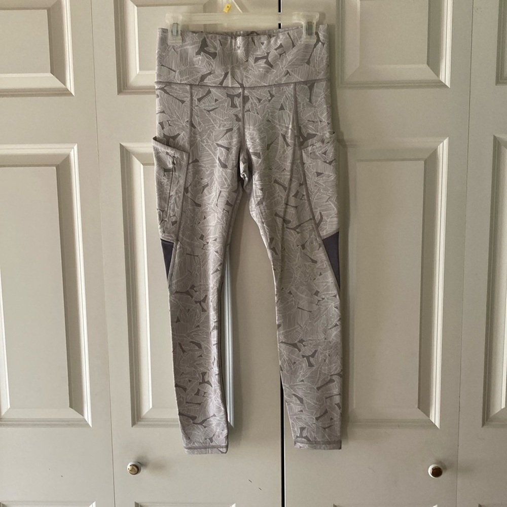Athleta bundle womens small leggings four athletic joggers running workout